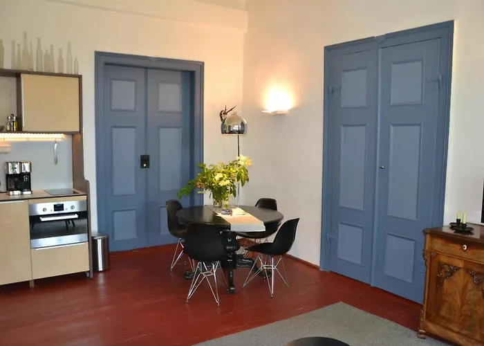 Schloss Aparthotel 3*